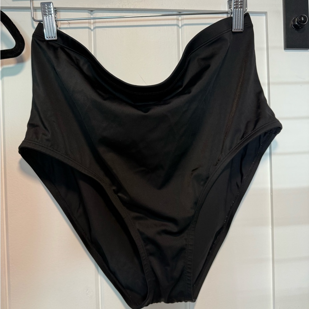 Kona Sol Black Bikini Swimwear